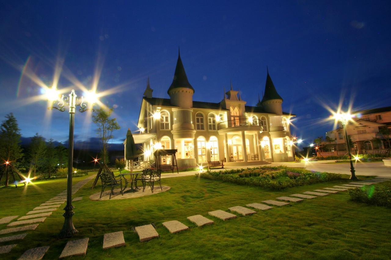 Sigma Castle Apartment Yilan Ngoại thất bức ảnh
