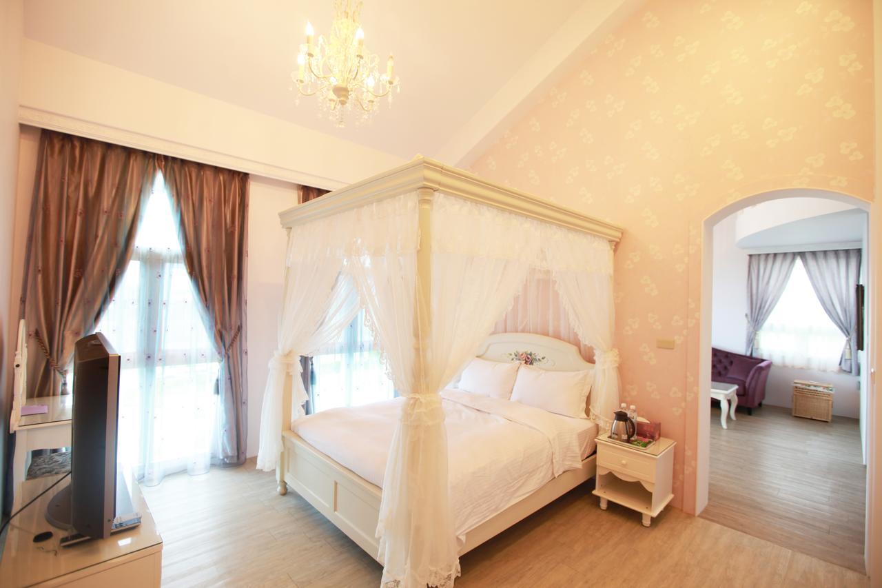 Sigma Castle Apartment Yilan Phòng bức ảnh